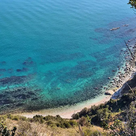 Blu Διαμέρισμα *